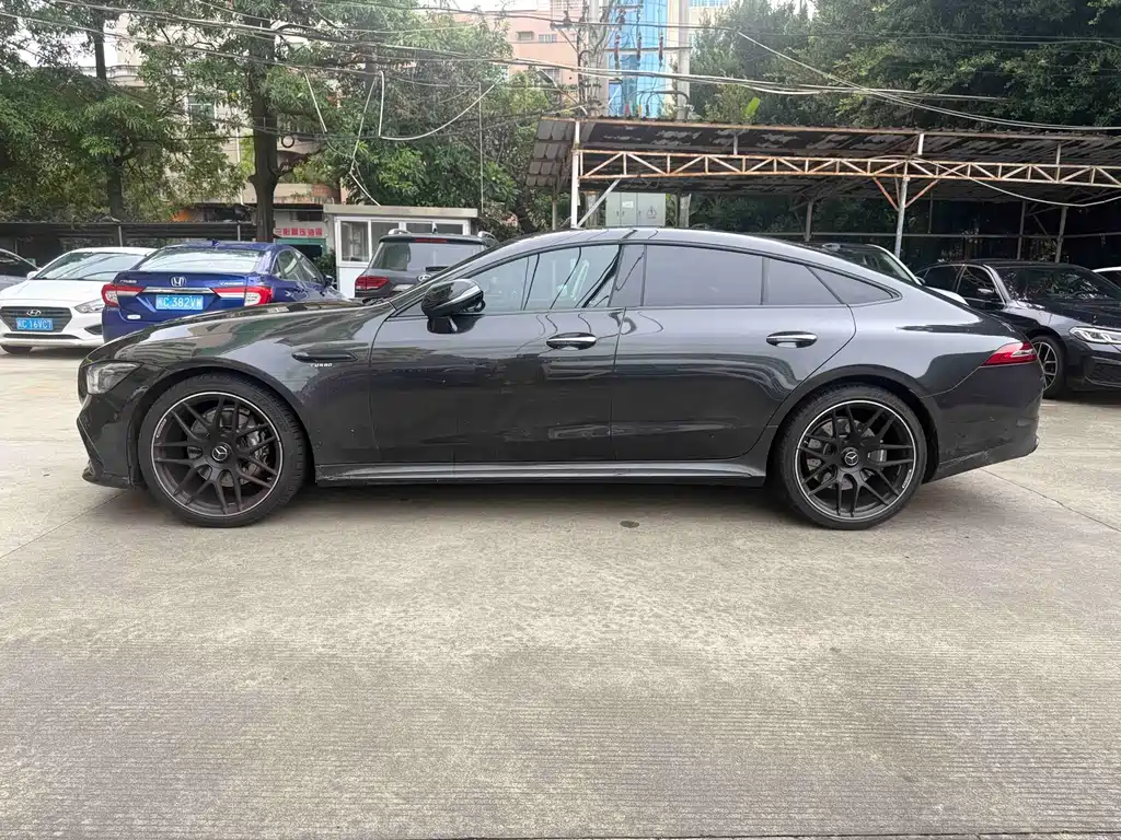 Mercedes-Benz AMG GT 2022