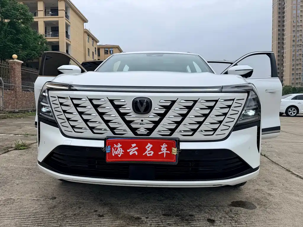 Changan CS75 PLUS 2025 — фото 25
