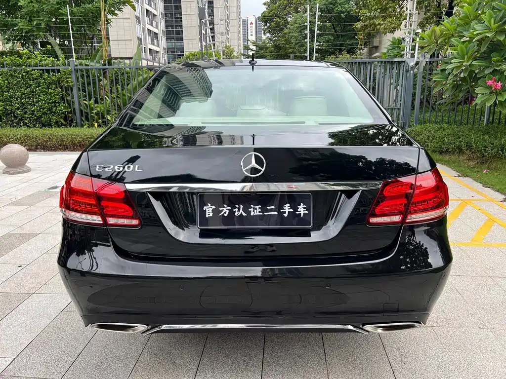 Mercedes-Benz E-Class 2016