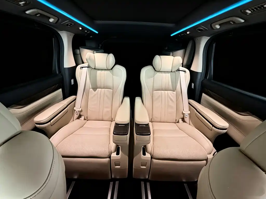 Toyota Alphard 2021 — фото 6