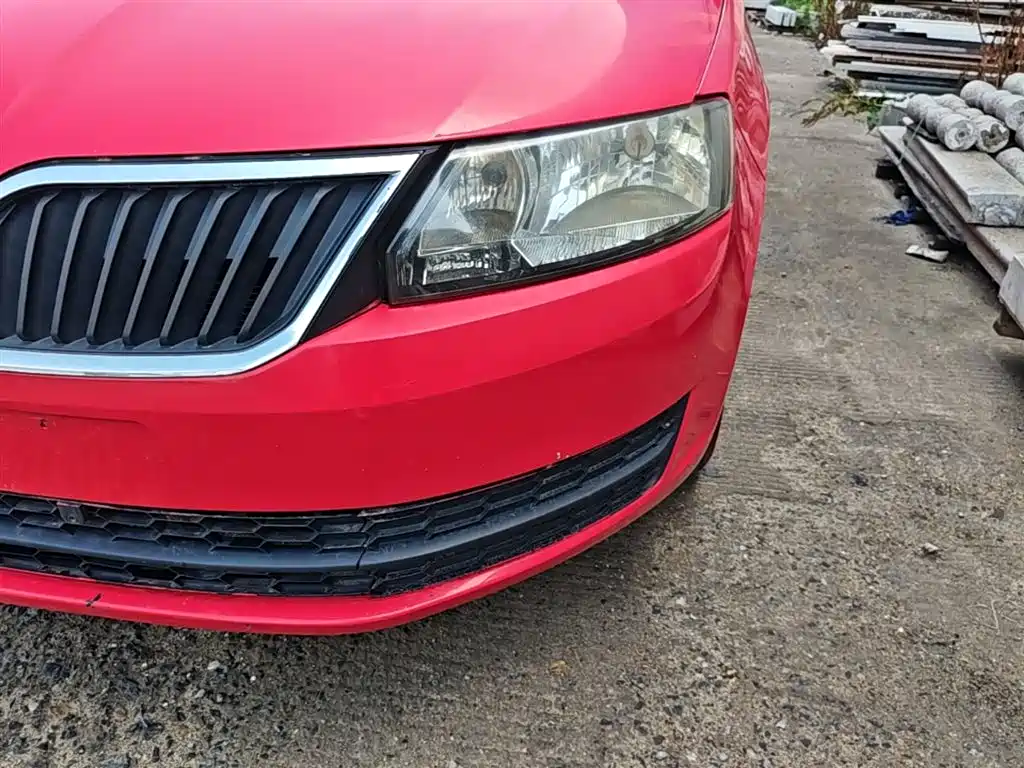 Skoda Rapid Spaceback 2017 — фото 24