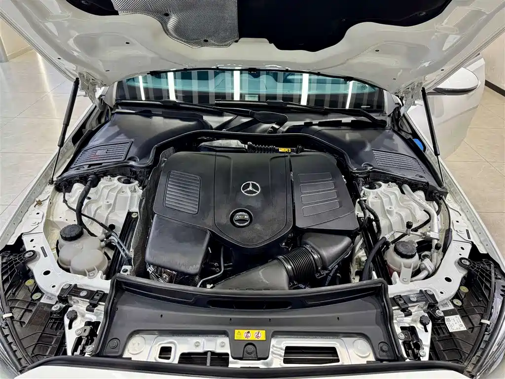 Mercedes-Benz C-Class 2023 — фото 11