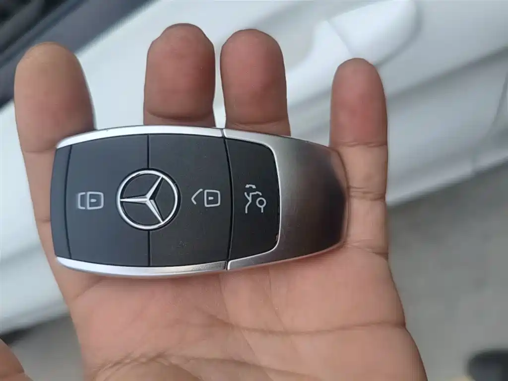 Mercedes-Benz C-Class 2019 — фото 9