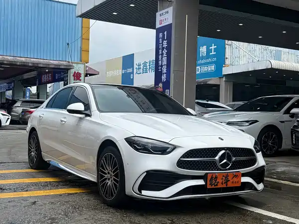 Mercedes-Benz C-Class 2024
