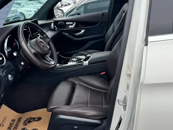 Mercedes-Benz GLC 2018