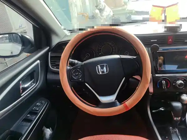 Honda Crider 2016