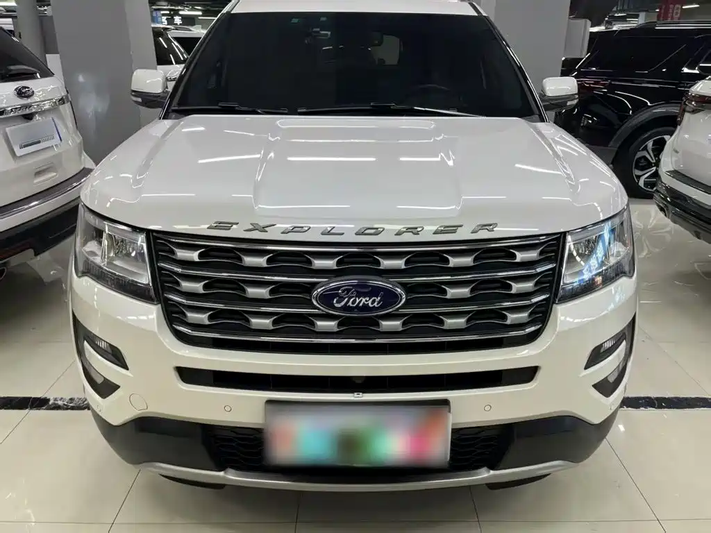 Ford Explorer 2016 — фото 3