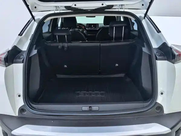 Peugeot 2008 2023