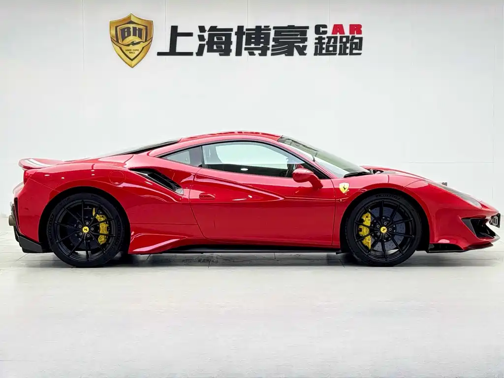 Ferrari 488 2019 — фото 14
