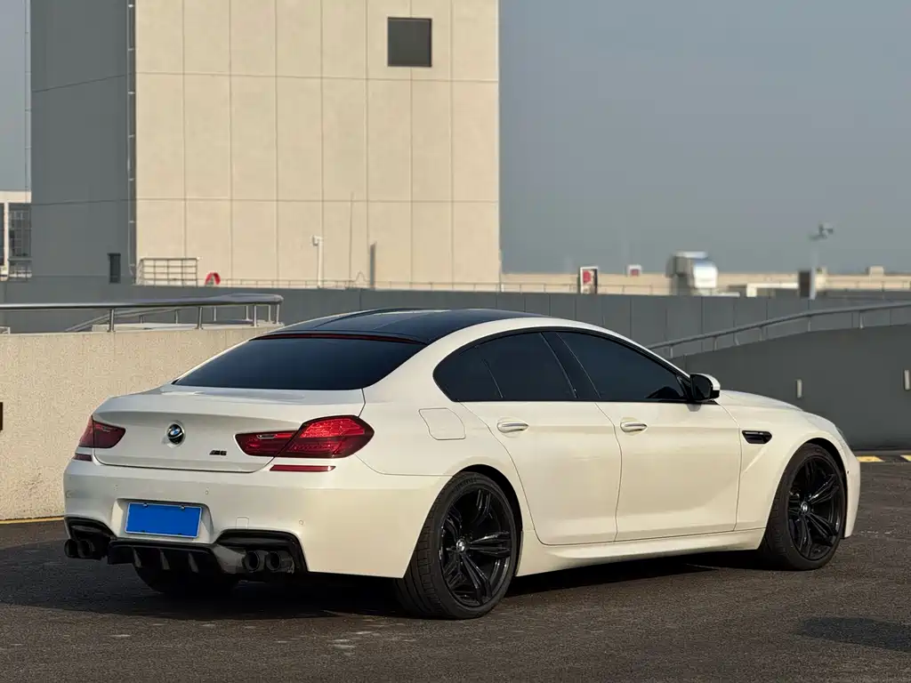 BMW M6 2020 — фото 5