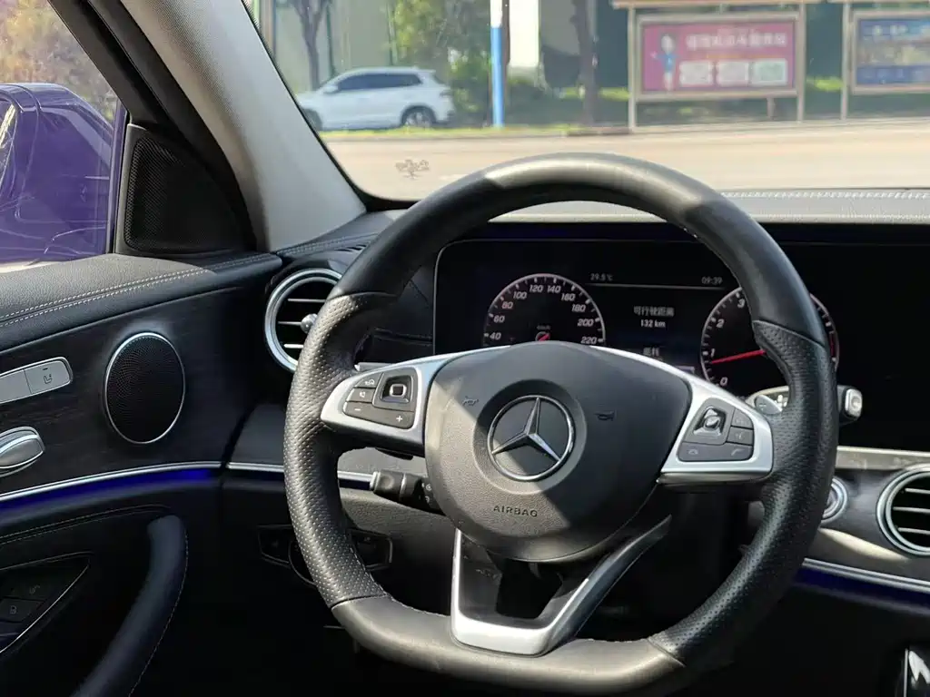 Mercedes-Benz E-Class 2017