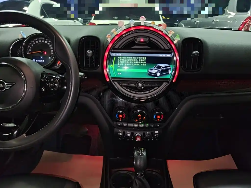 MINI Countryman 2019 — фото 13