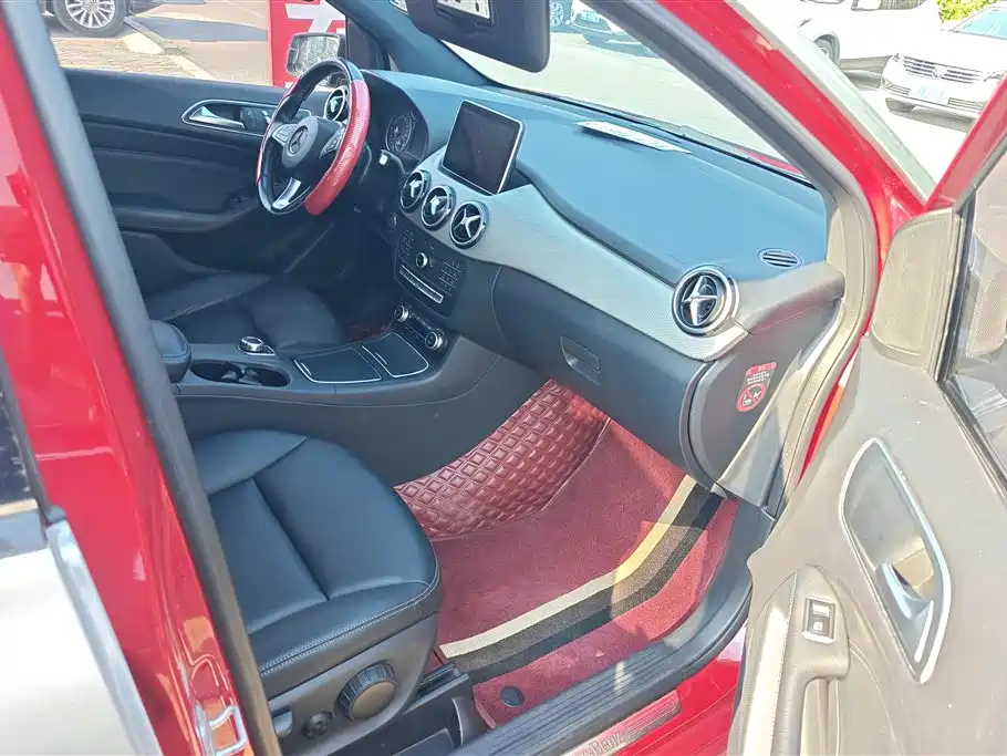 Mercedes-Benz B-Class 2015 — фото 8