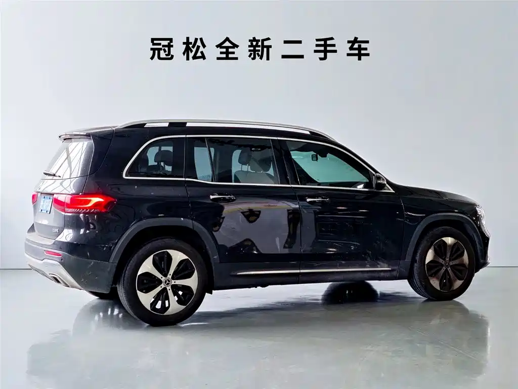 Mercedes-Benz GLB 2023 — фото 3
