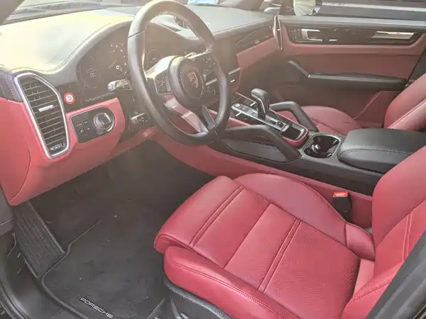 Porsche Cayenne New Energy 2021