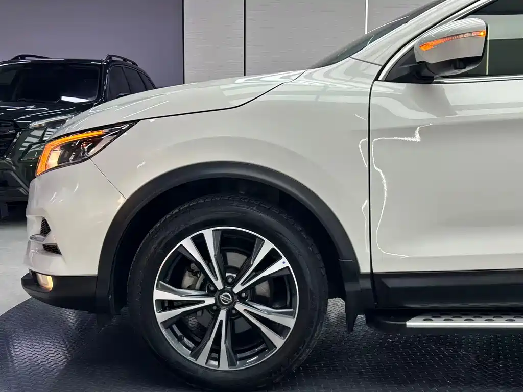 Nissan Qashqai 2022 — фото 8