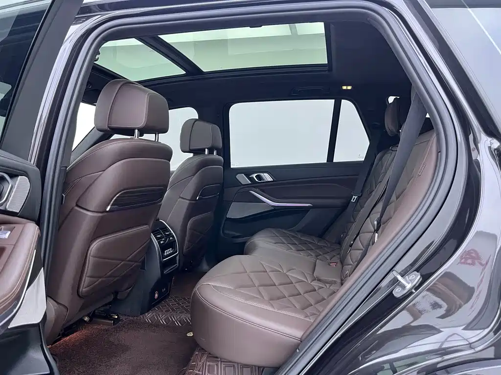 BMW X5 2022 — фото 11