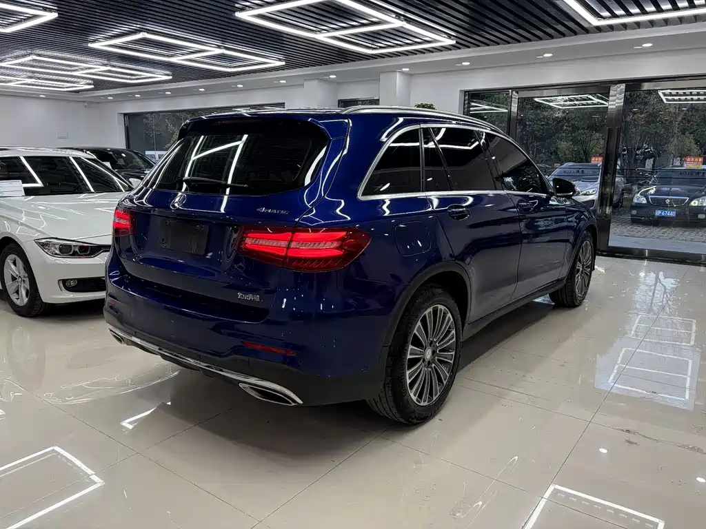 Mercedes-Benz GLC 2017 — фото 4