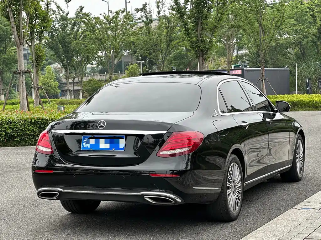 Mercedes-Benz E-Class 2020 — фото 6