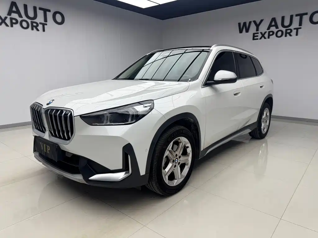 BMW X1 2023 — фото 1