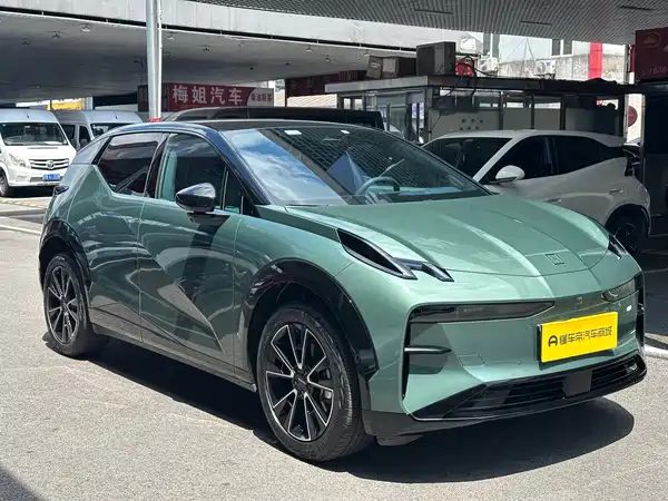 Zeekr X 2024