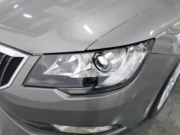 Skoda Superb 2014