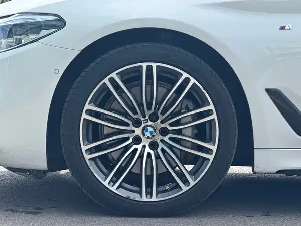 BMW 5 Series 2018