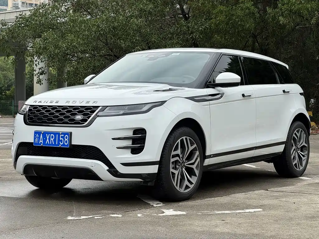 Land Rover Evoque 2023 — фото 1