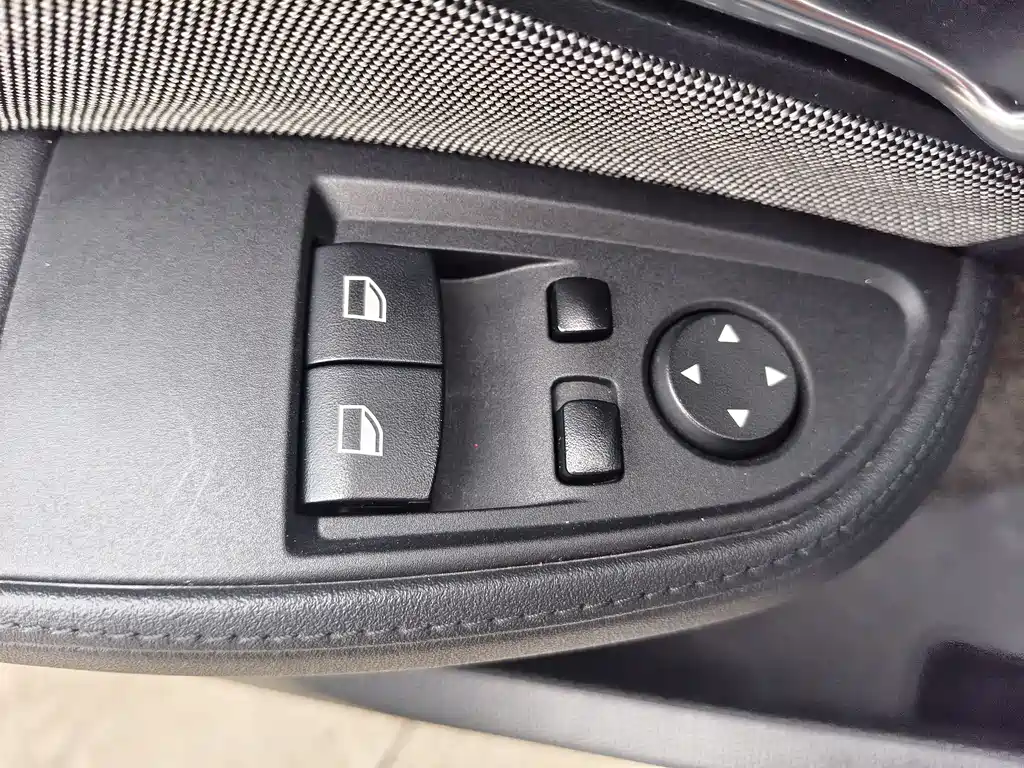BMW i3 2017 — фото 16