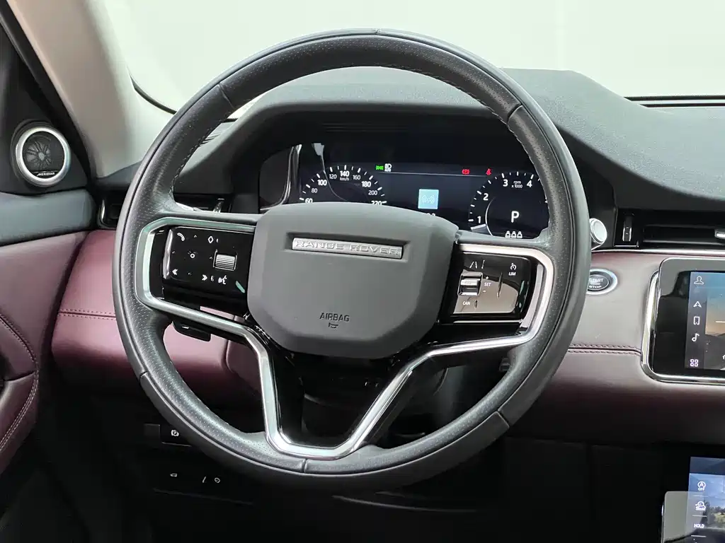 Land Rover Evoque 2022 — фото 24
