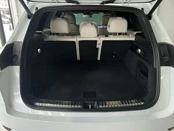 Li Auto L7 2025