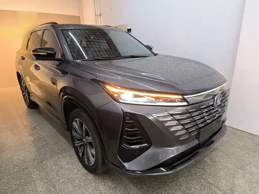 Changan CS75 PLUS 2024 — фото 4
