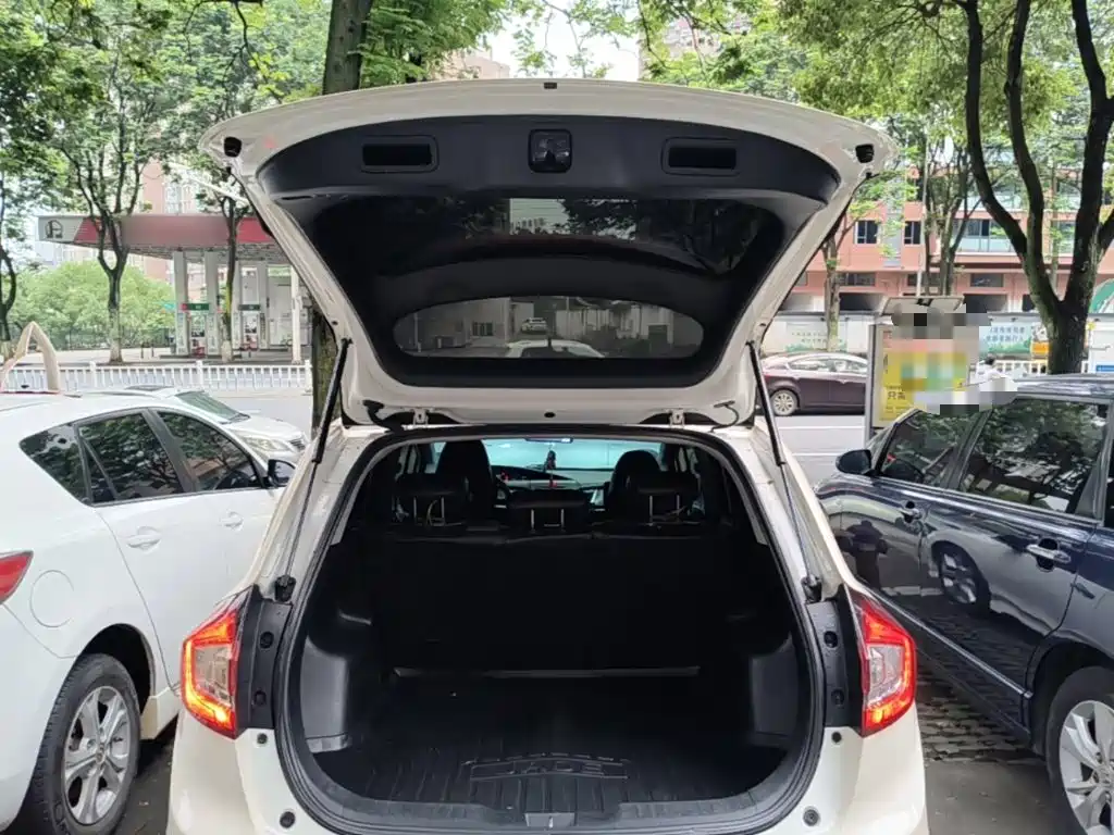 Honda Jade 2015 — фото 19