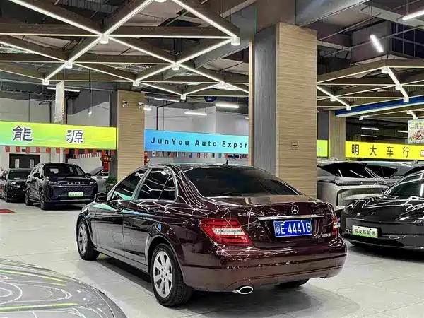 Mercedes-Benz C-Class 2013