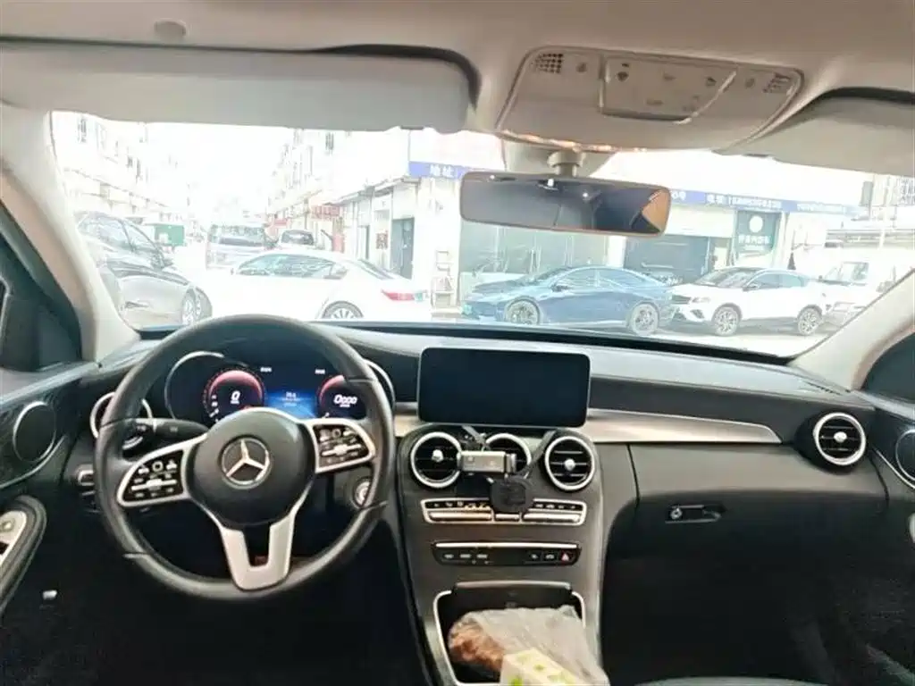 Mercedes-Benz C-Class 2019