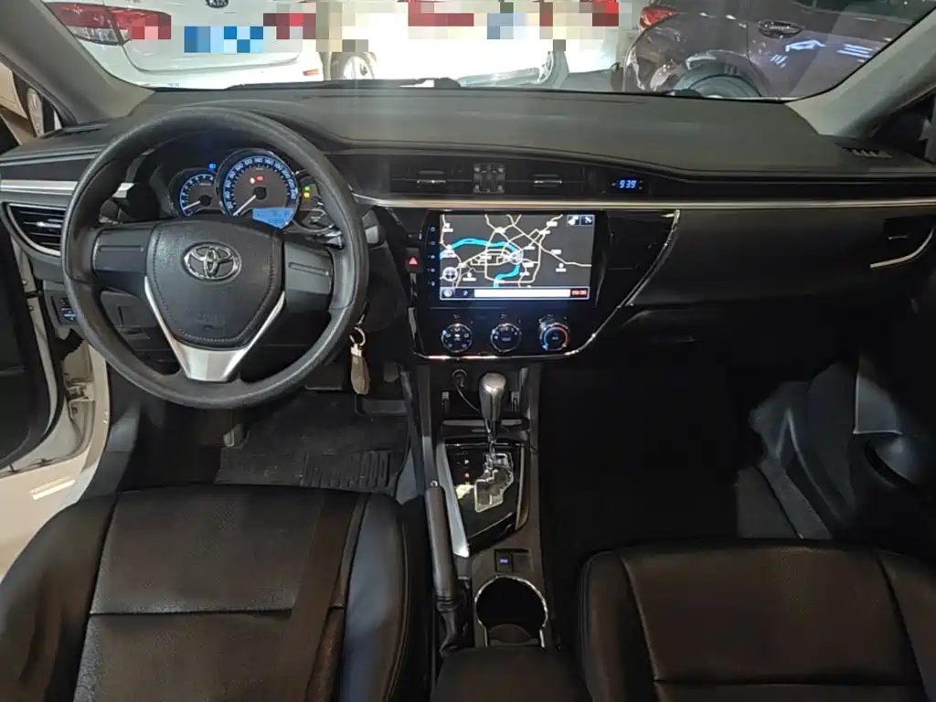 Toyota Corolla 2016 — фото 10