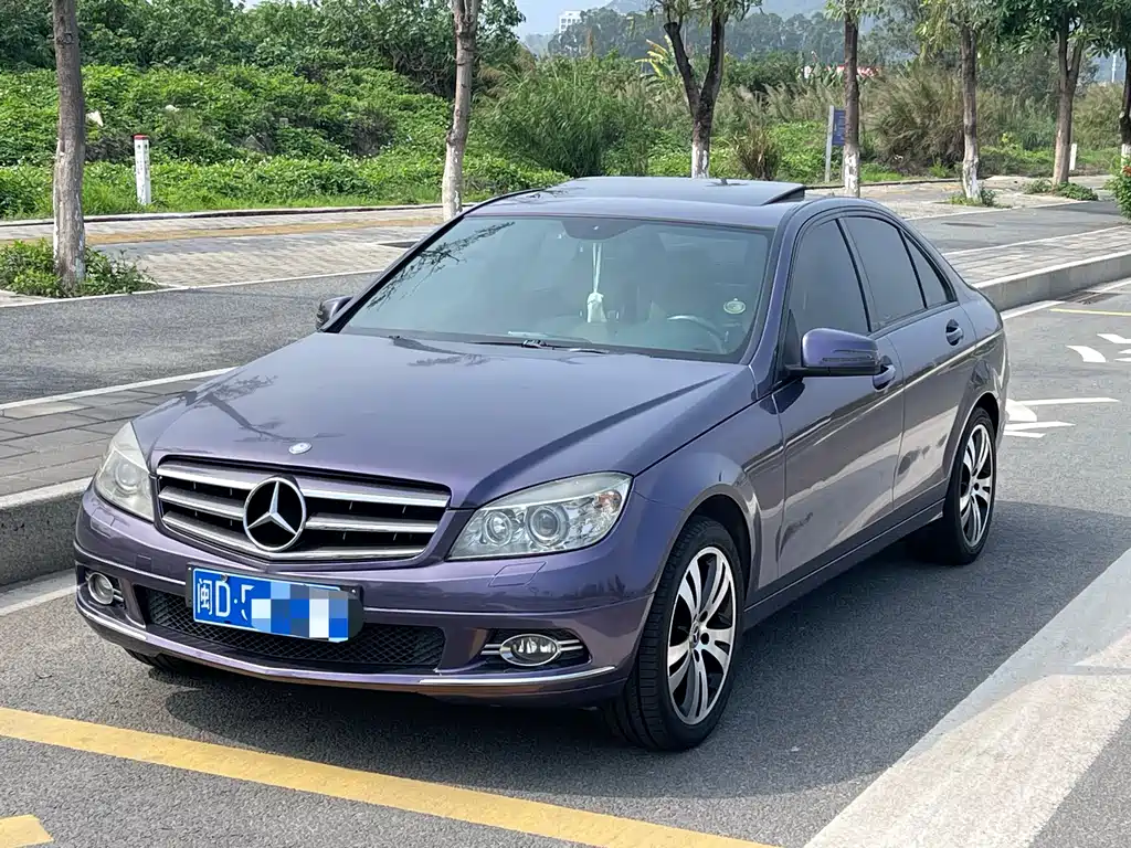 Mercedes-Benz C-Class 2009