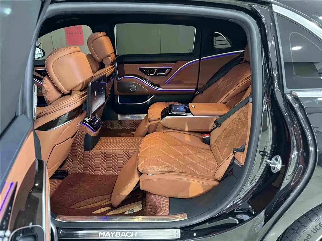 Mercedes-Benz Maybach S-Class 2021 — фото 19