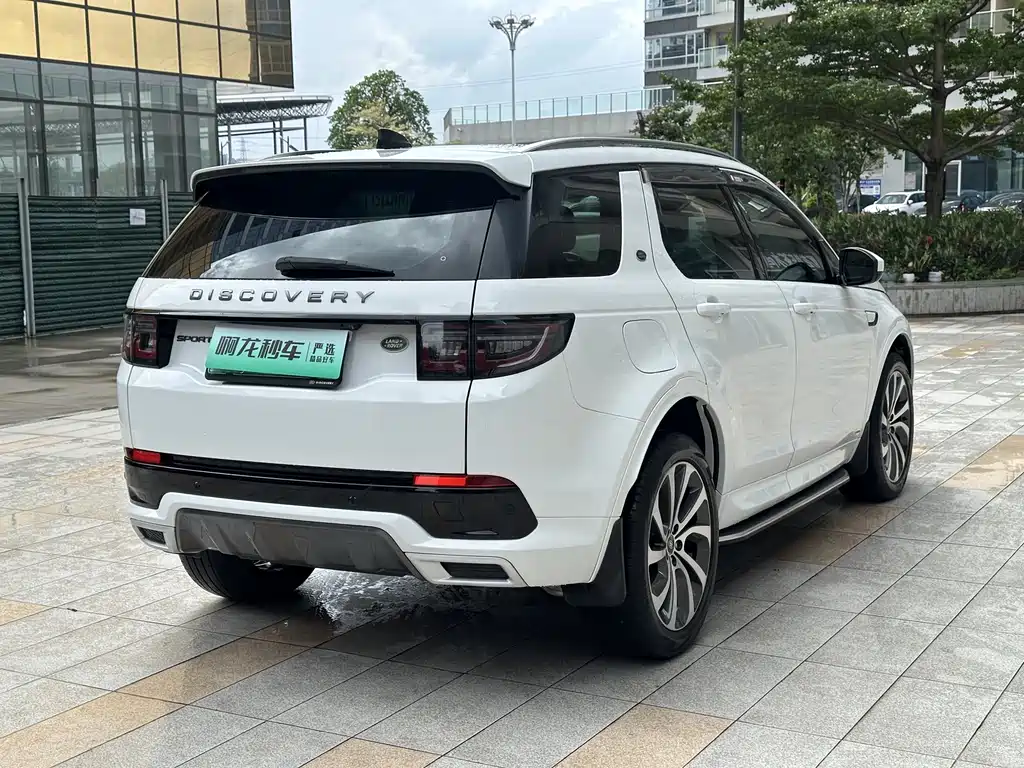 Land Rover Discovery Sport Hybrid 2022 — фото 4