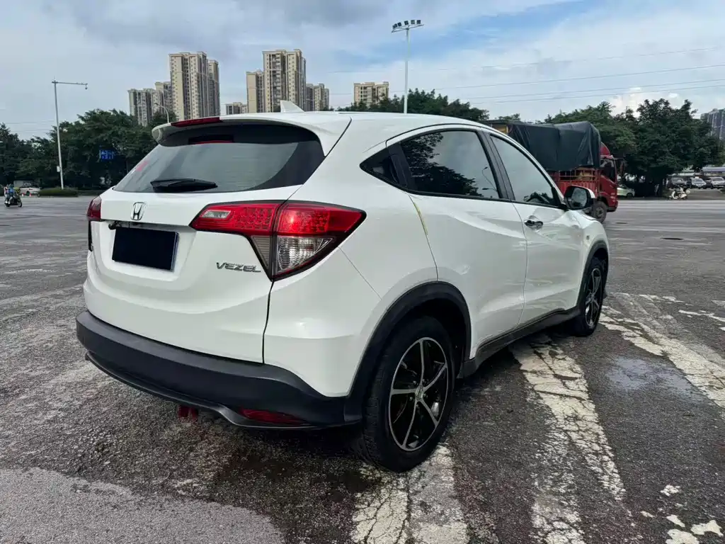 Honda Vezel 2021 — фото 9
