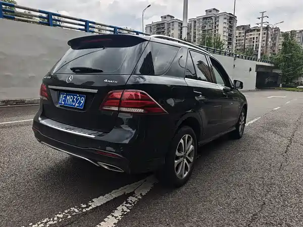 Mercedes-Benz GLE 2018