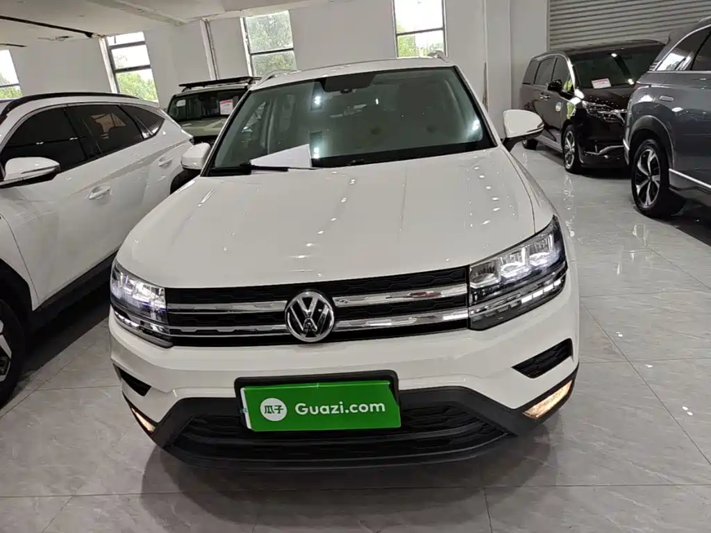Volkswagen Tharu 2020