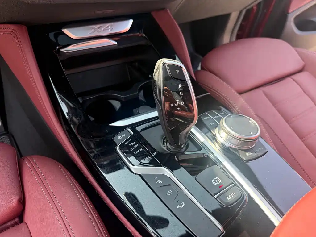 BMW X4 2021 — фото 15