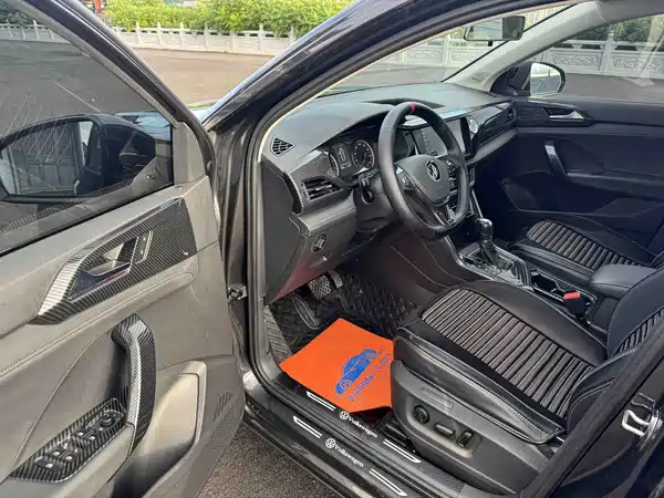 Volkswagen Tharu 2021