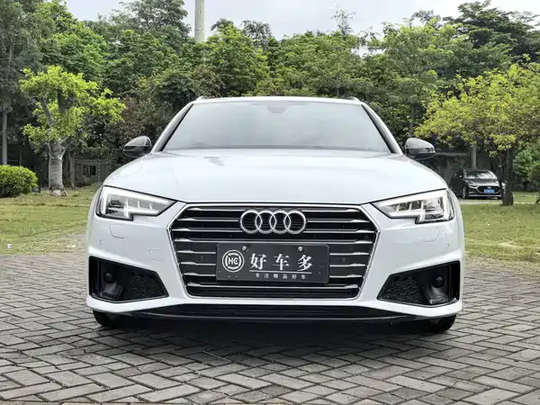 Audi A4 2020