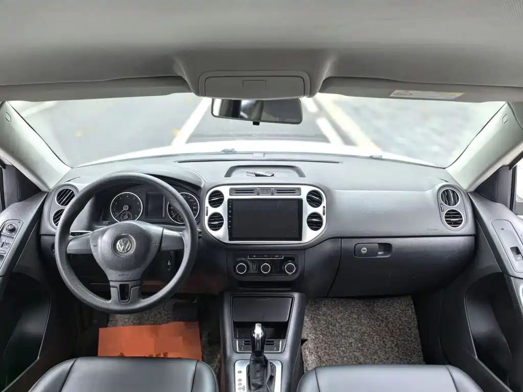 Volkswagen Tiguan 2015 — фото 18
