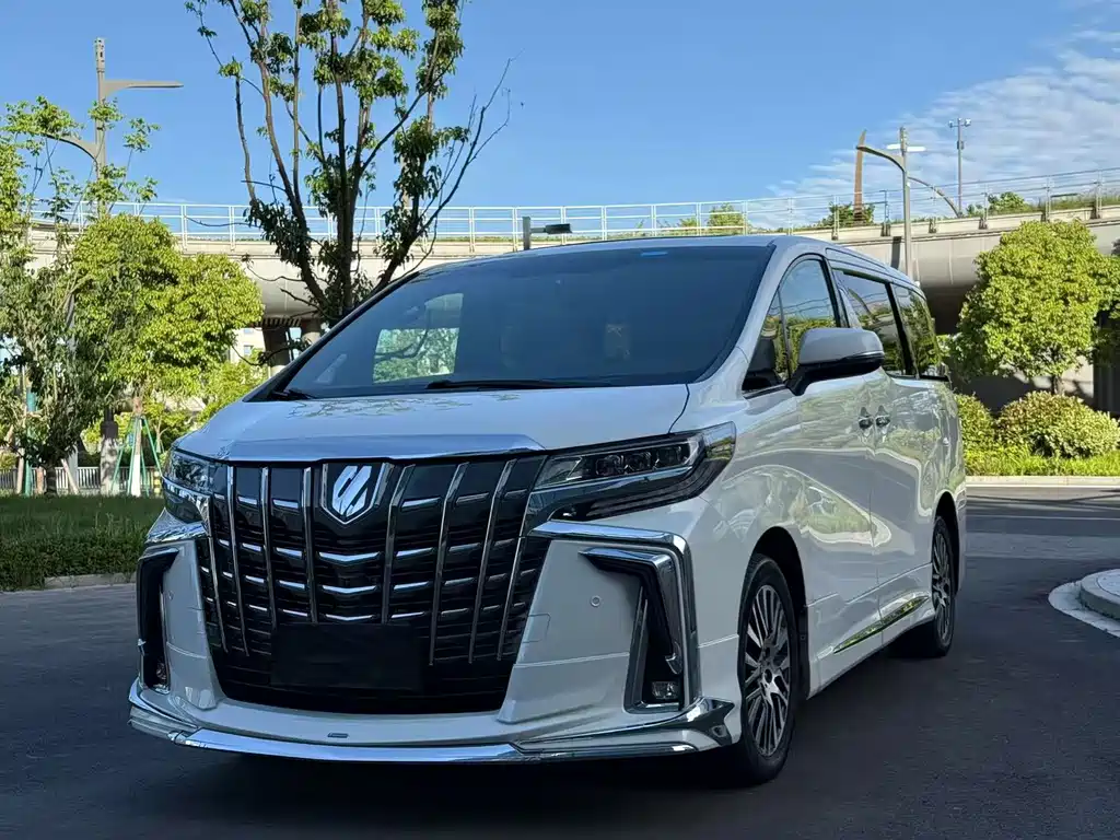 Toyota Alphard 2017