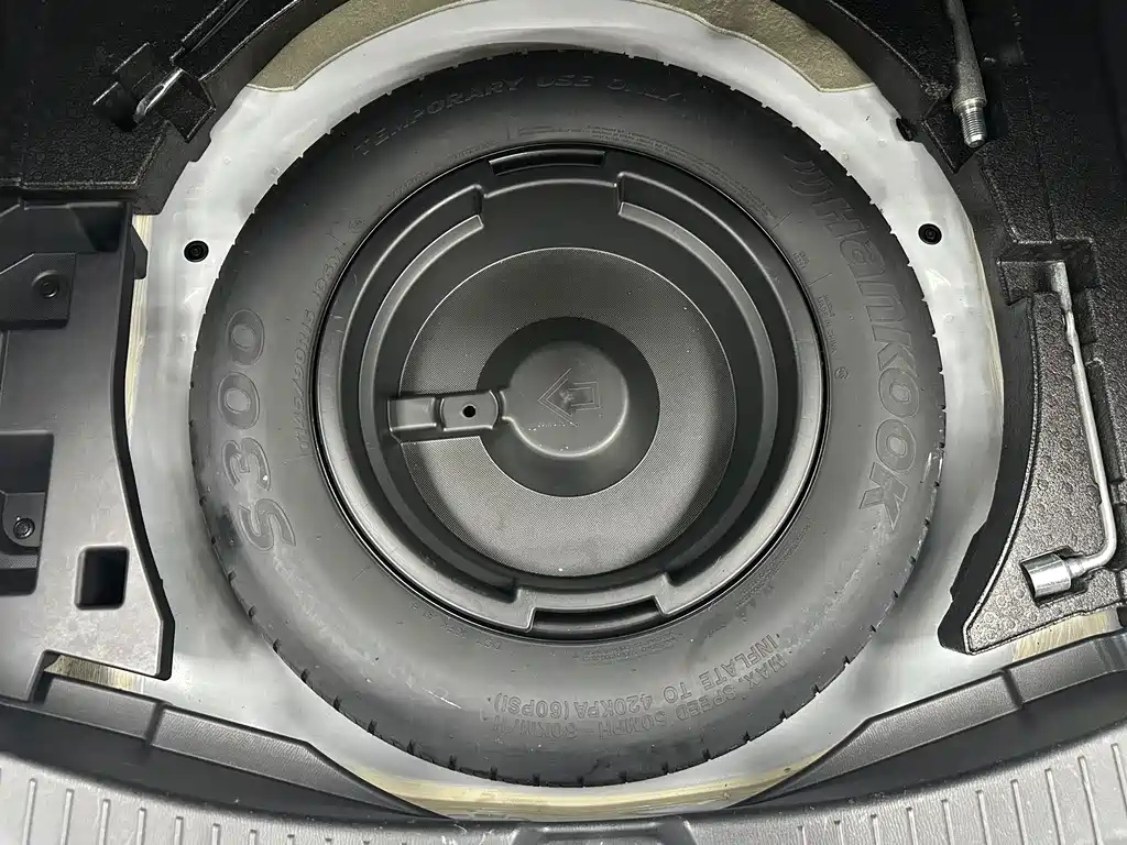 Mazda CX-4 2023 — фото 18