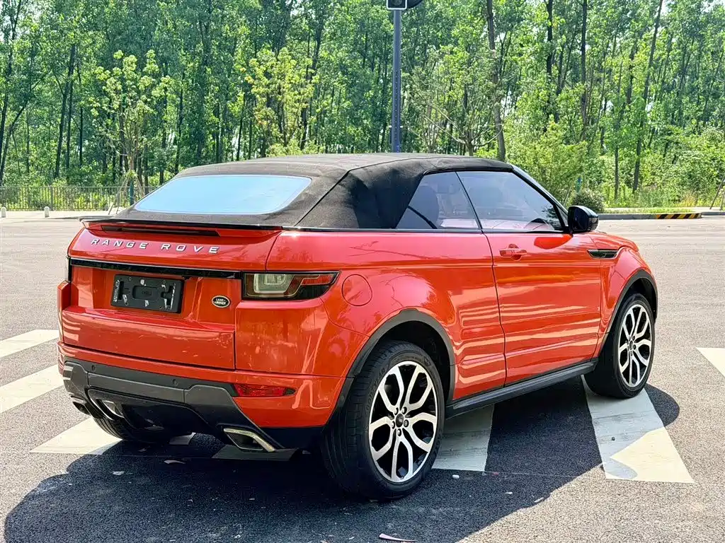 Land Rover Evoque 2018 — фото 16