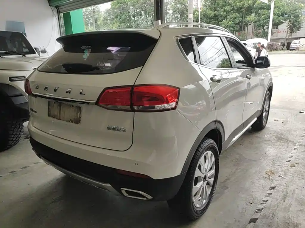 Haval H2s 2017
